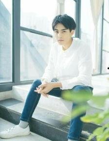 高威龙个人资料,从体育健将到商业精英的华丽蜕变