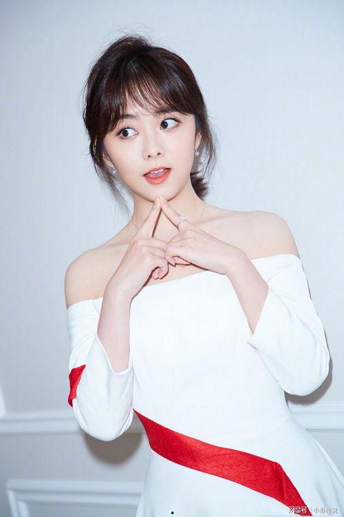 谭松韵美丽照片,美丽照片诠释青春魅力